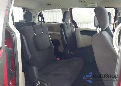 2013 Dodge Grand Caravan Sxt z USA, uszkodzony, nr VIN 2C4RDGCG5DR790727